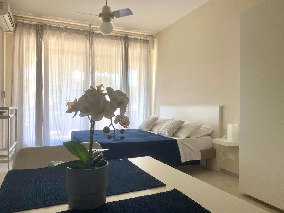 Jolly Apartments Sirmione Exterior photo