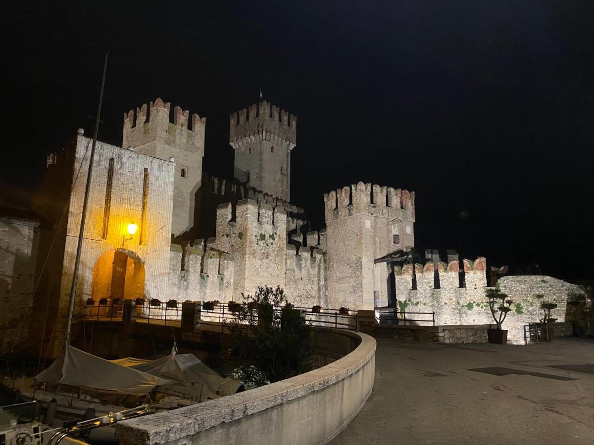 Jolly Apartments Sirmione Exterior photo