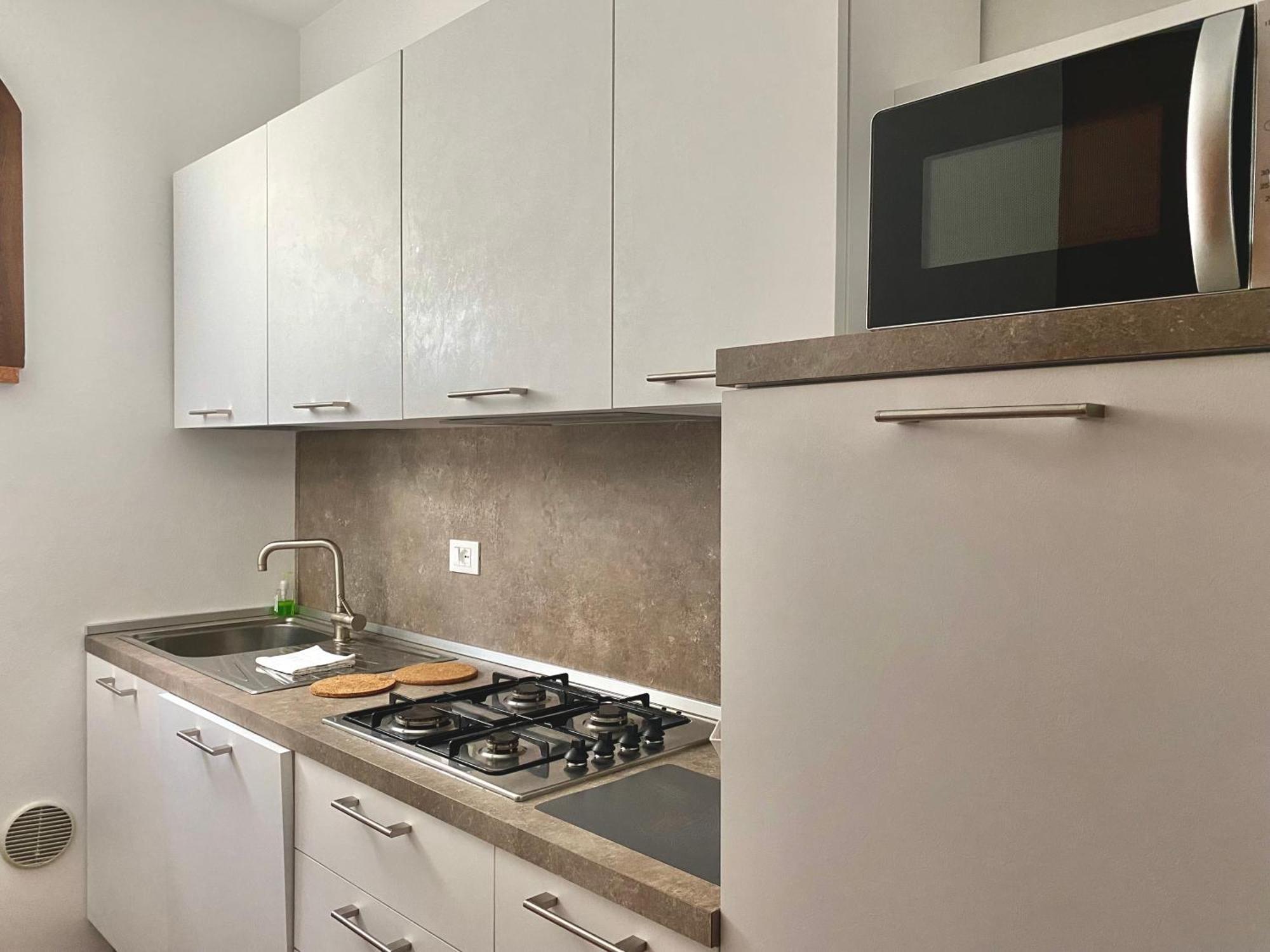 Jolly Apartments Sirmione Room photo