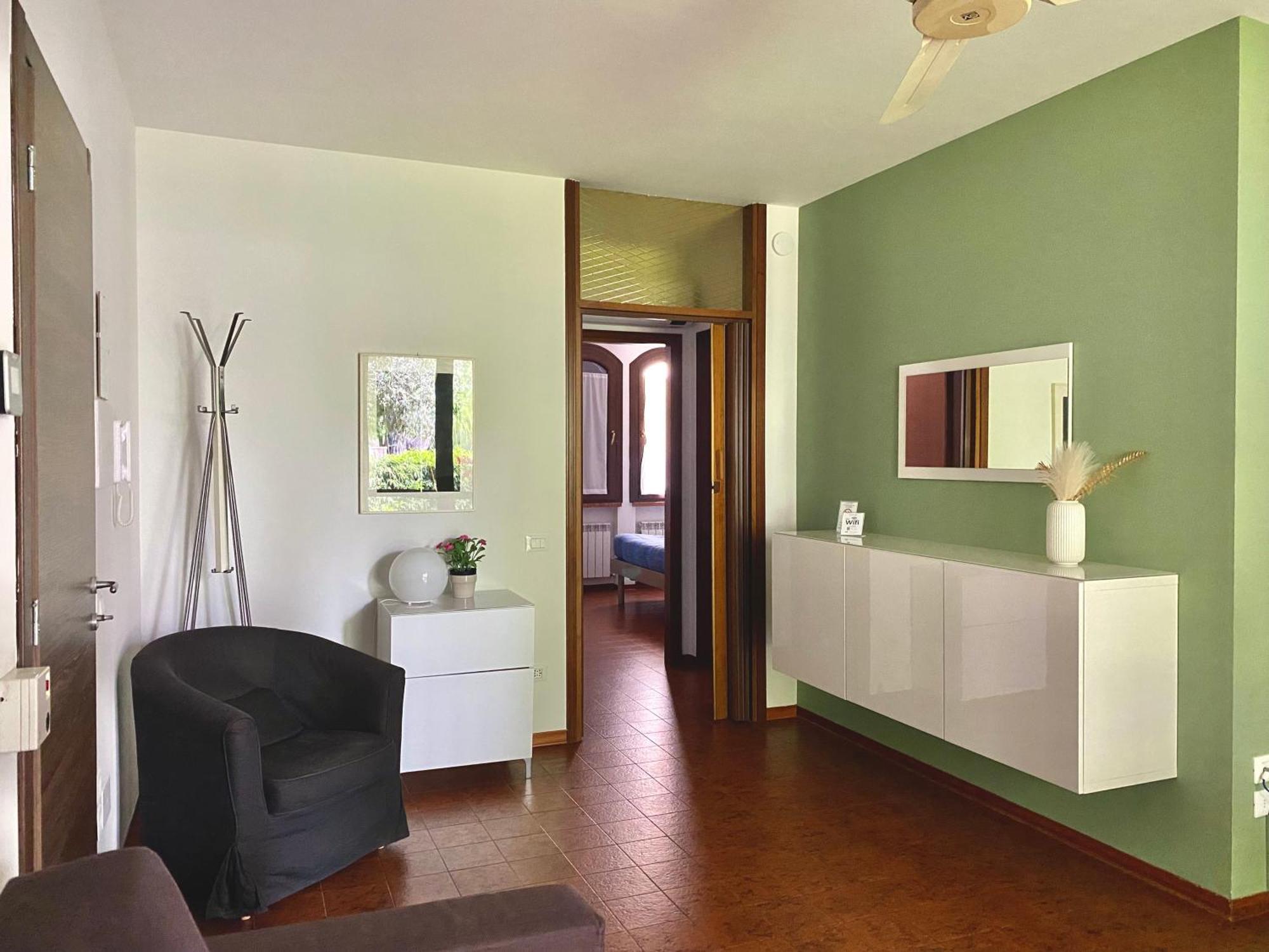 Jolly Apartments Sirmione Exterior photo